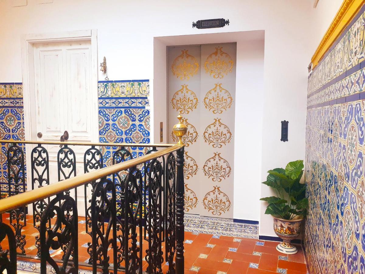 Palace House Hercules - Apartments セビリア エクステリア 写真