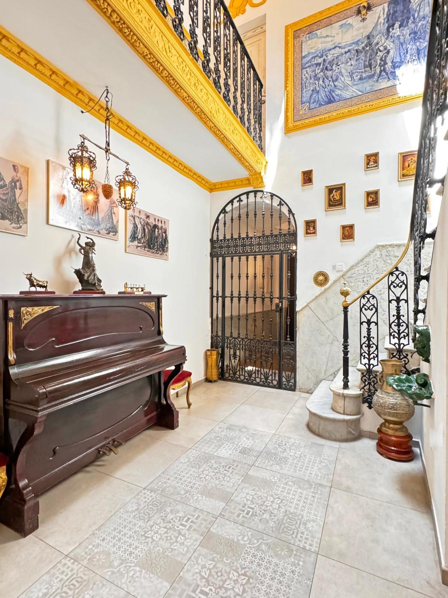Palace House Hercules - Apartments セビリア エクステリア 写真