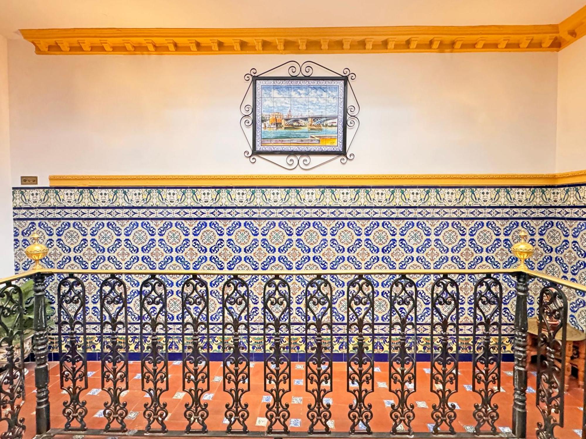 Palace House Hercules - Apartments セビリア エクステリア 写真