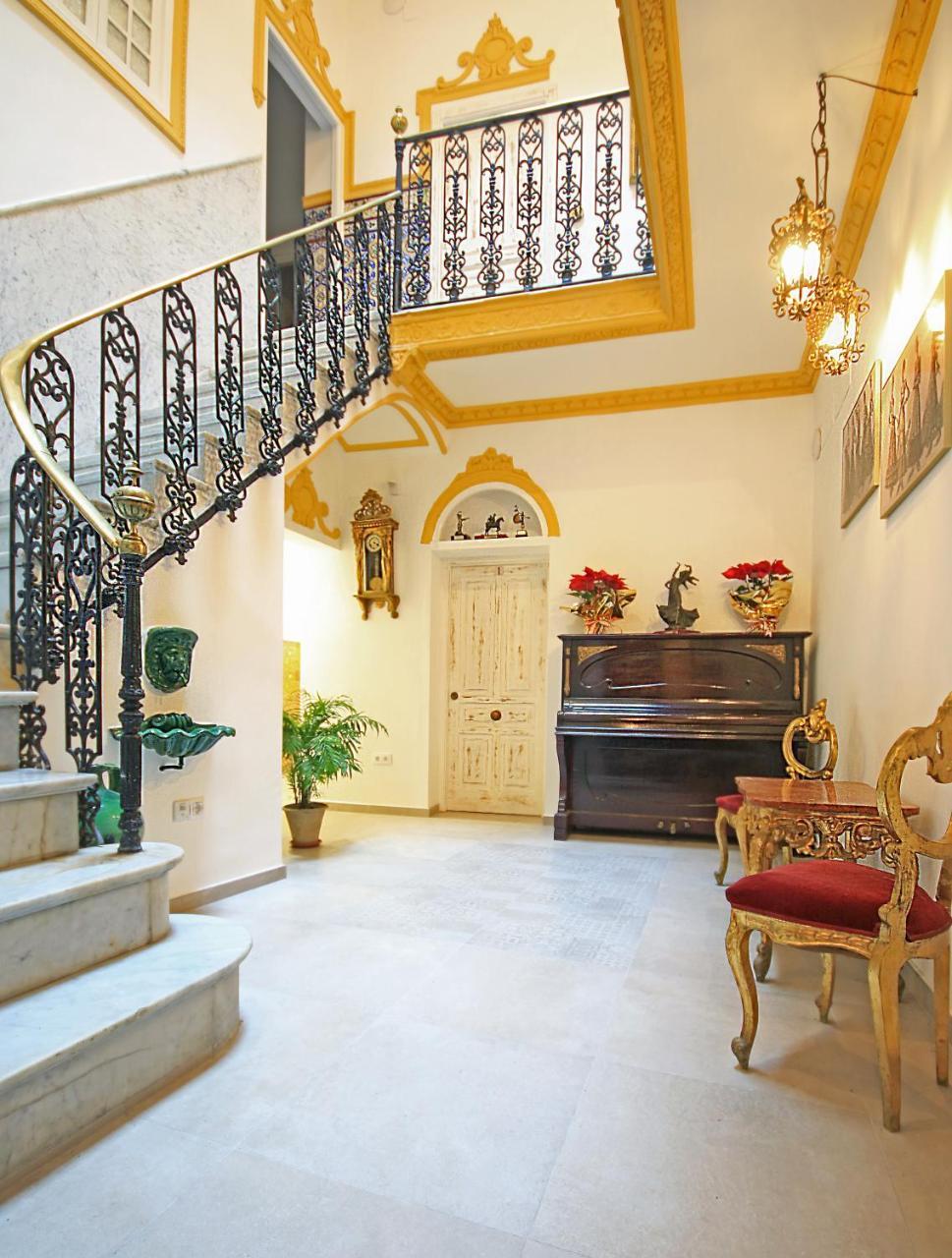 Palace House Hercules - Apartments セビリア エクステリア 写真